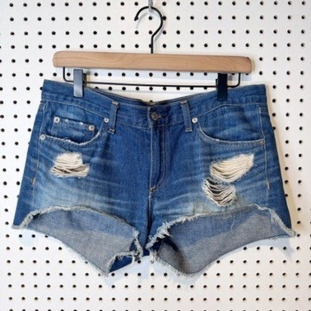 Rag & Bone | The Cut Off Denim Jean‎ Shorts Raw Hem Distressed Freeport Wash 28
